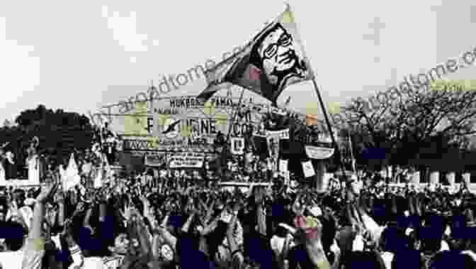 A Photograph Capturing The Historic People Power Revolution That Toppled The Marcos Regime Philippine Politics And Society In The Twentieth Century: Colonial Legacies Post Colonial Trajectories (Politics In Asia)